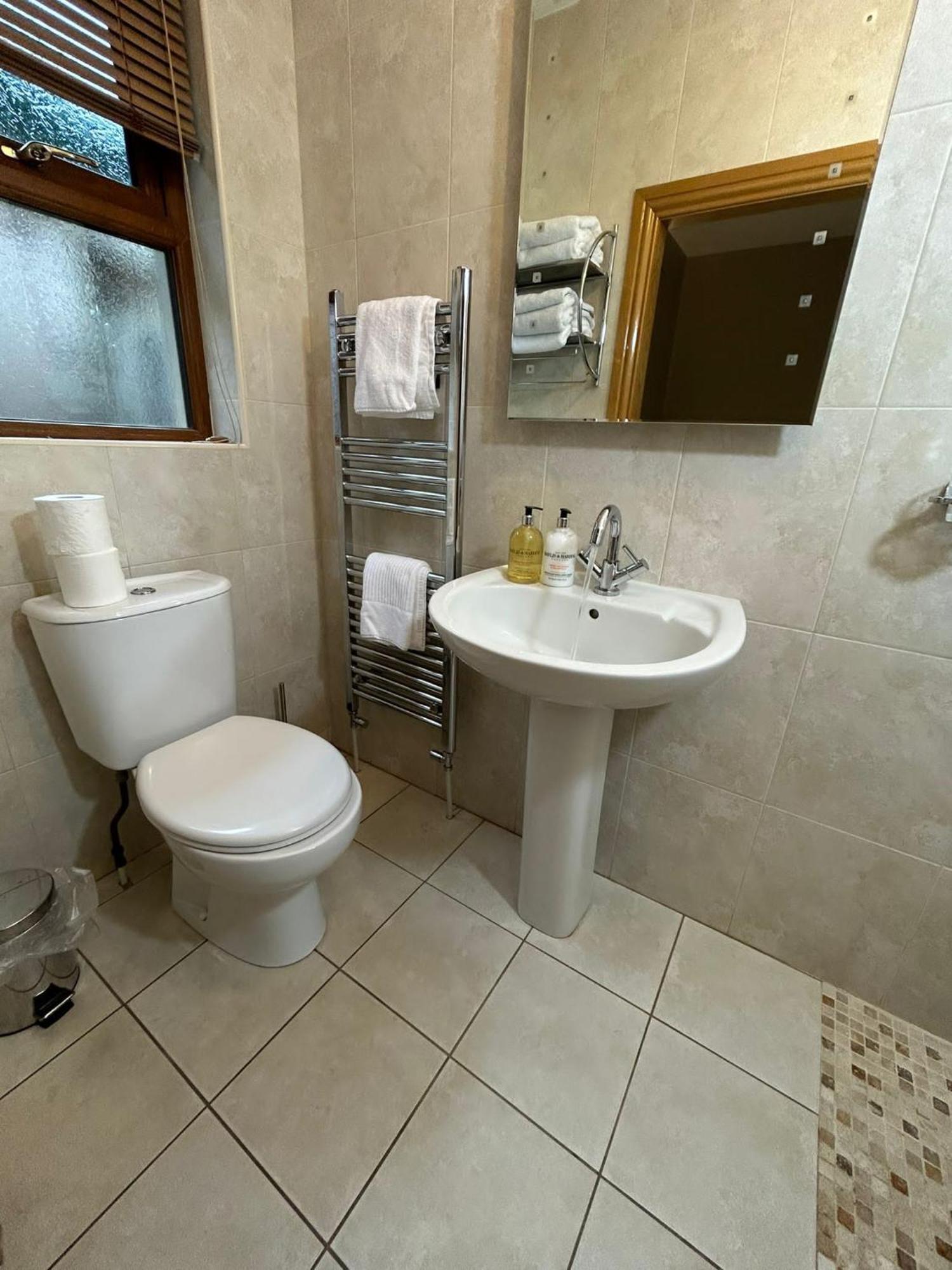 Dunhill Cottage B&B Гілсборо Номер фото